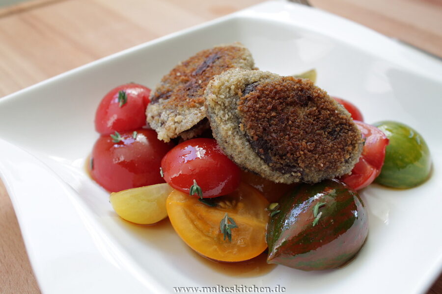 Rezept für einen Tomatensalat mit Blutwurst