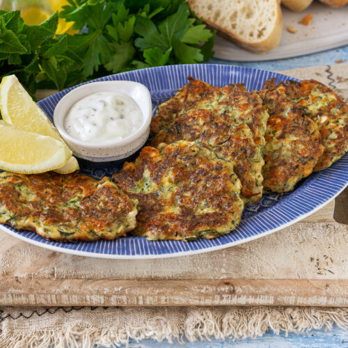 Rezept für griechische Zucchinipuffer