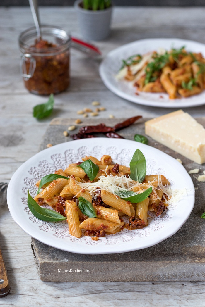 Penne mit Pesto Rosso