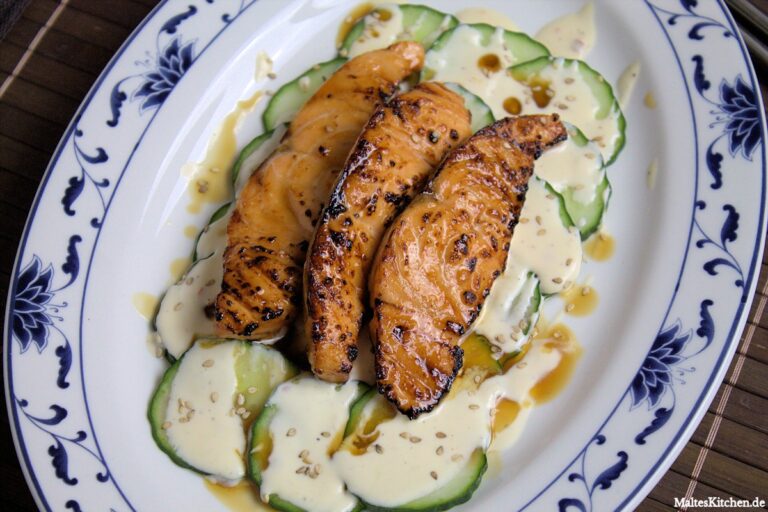Rezept Teriyaki-Lach mit Gurkensalat, Zitronencreme und Sesam