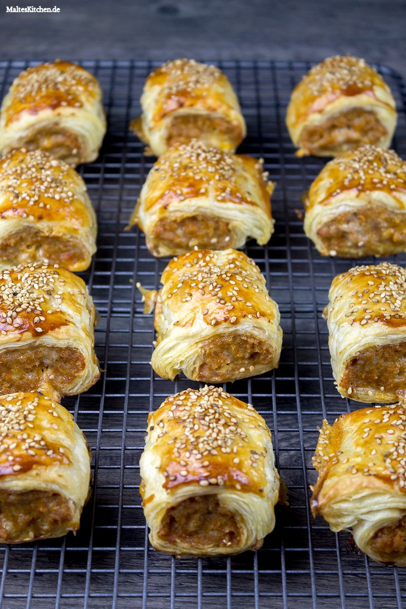 Lecker gewürztes Hackfleisch im Blätterteig
