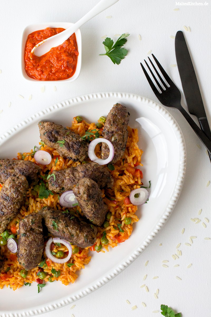 Cevapcici mit Djuvec-Reis