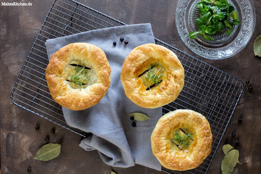 Rezept für einen Beef Pie mit Kabanos und Guiness Bier