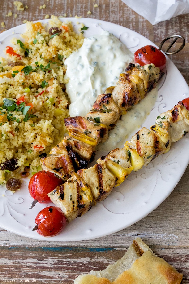 Leckere Hähnchenspieße mit Ayran-Marinade