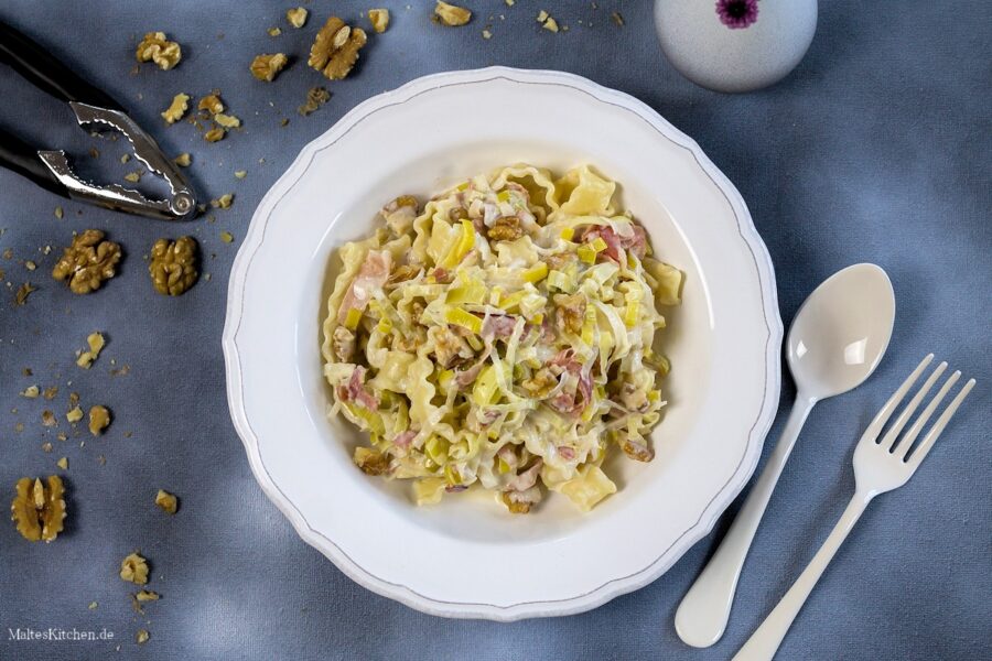 rezept für Nudeln mit Schinken & Walnüssen