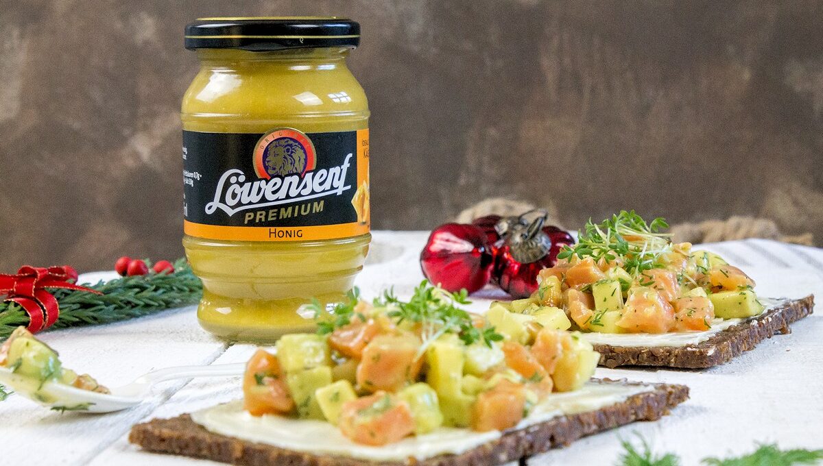 Rezept für ein weihnachtliches Tatar mit Lachs und Avocado