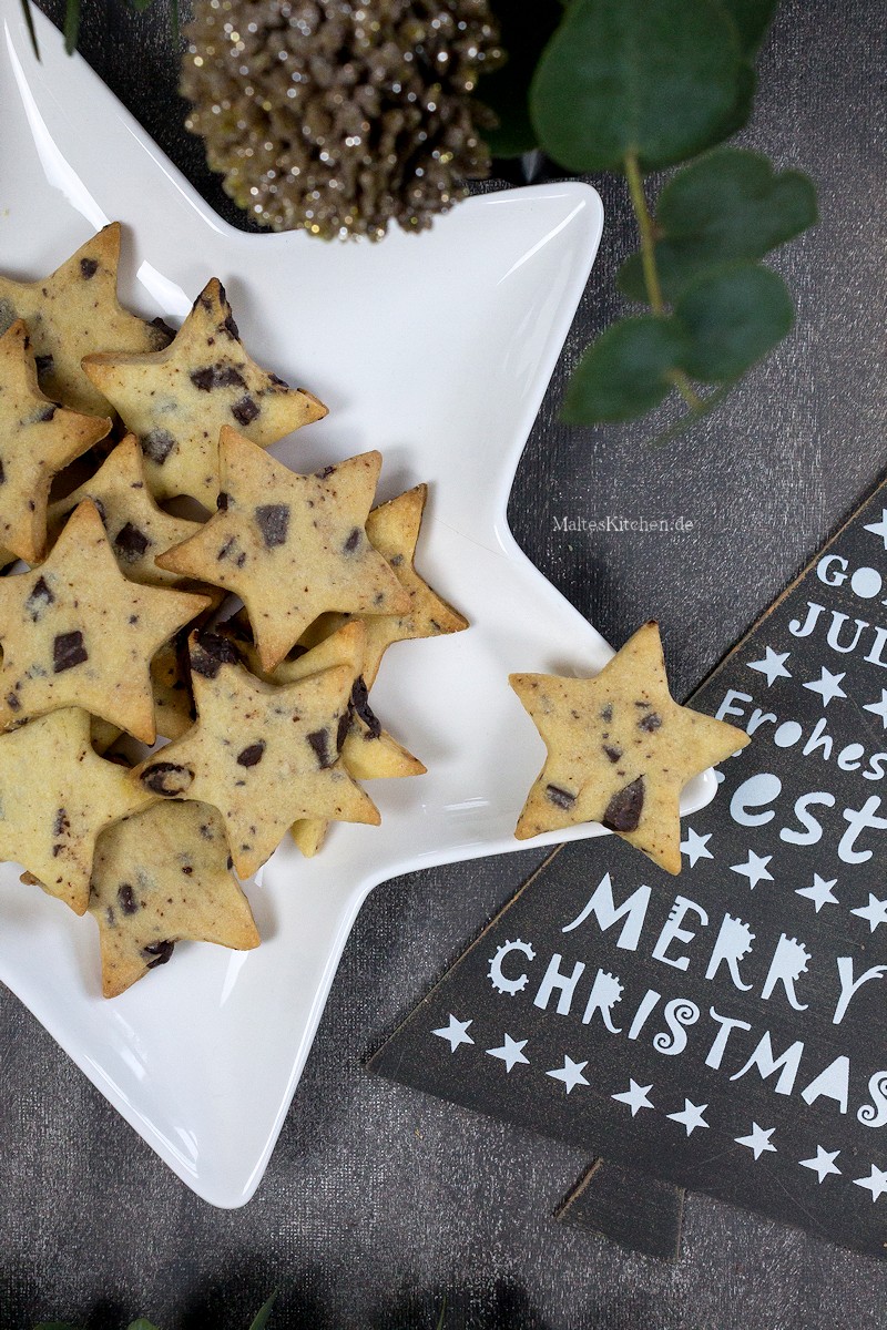 Weihnachtssterne aus Mürbeteig