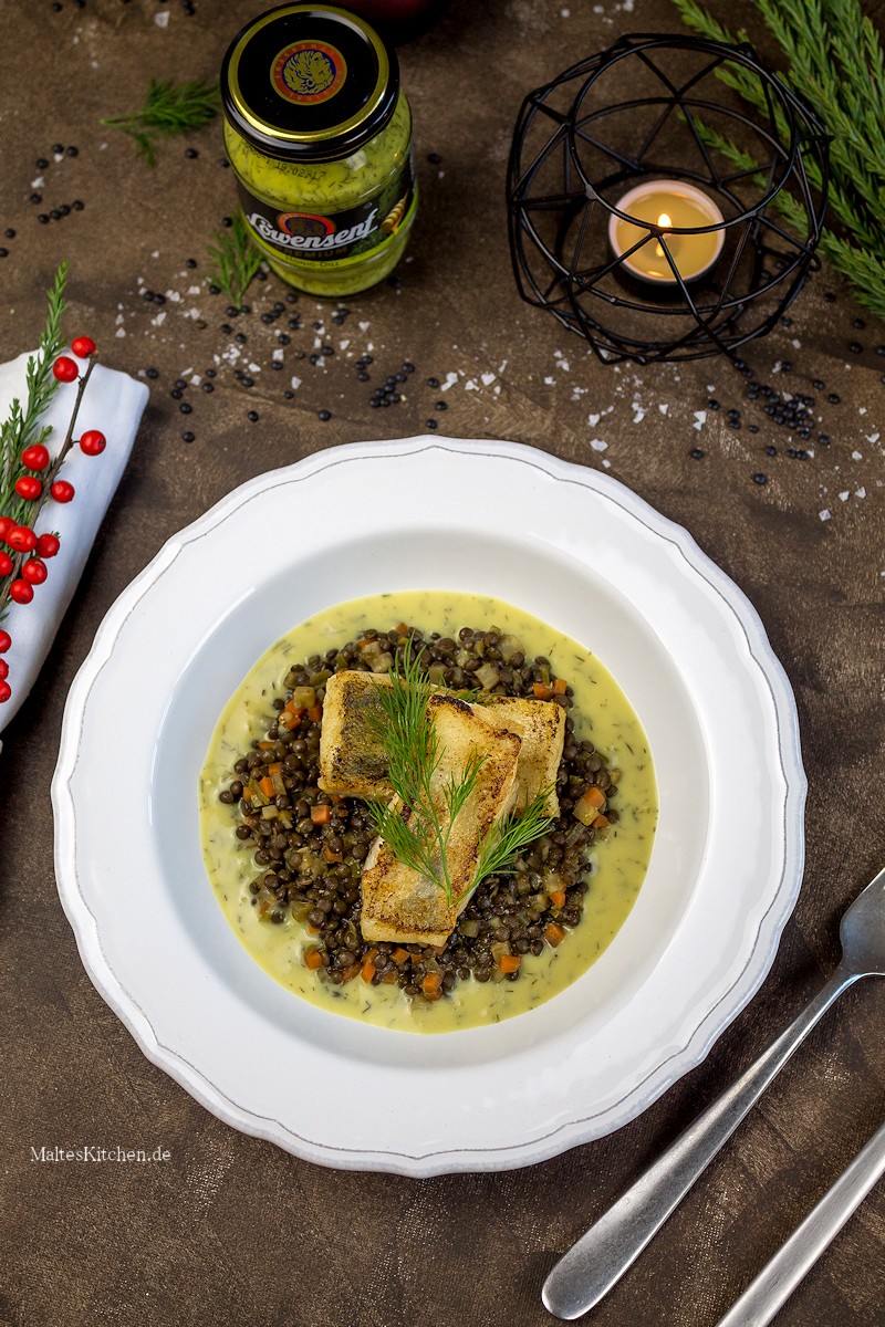 Zander in Dill-Senf-Sauce