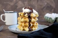 Rezept für Churros Waffeln mit Schokoladensoße