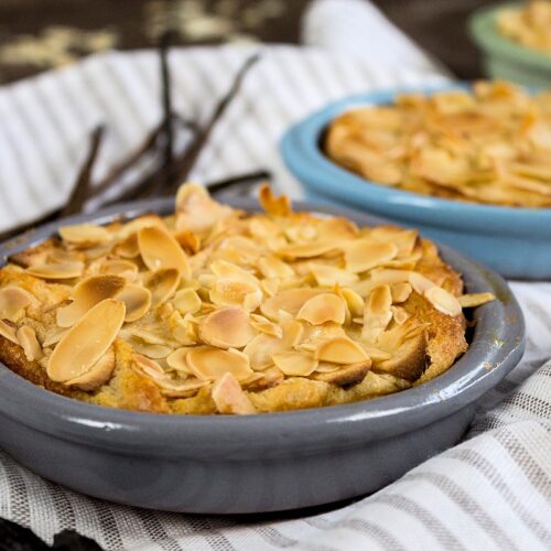 Rezept für einen Quark-Griess-Auflauf mit Äpfeln & Mandeln