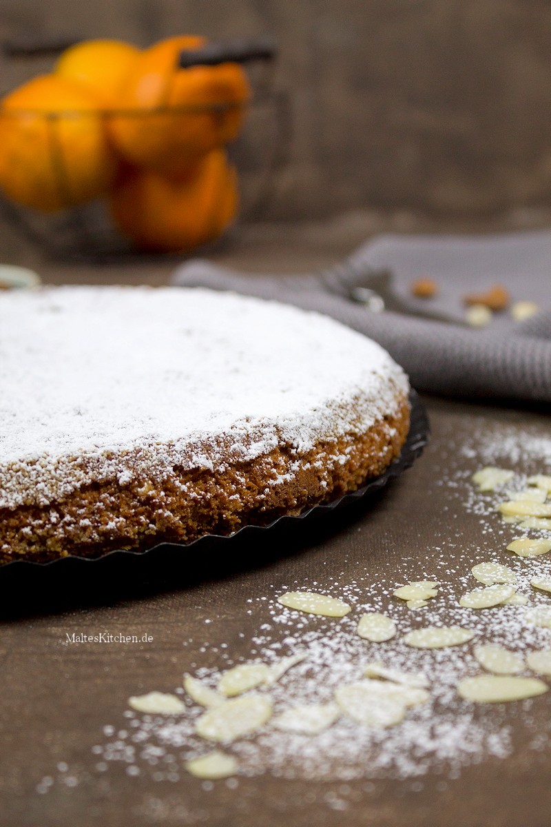 Leckerer mallorquinischer Mandelkuchen