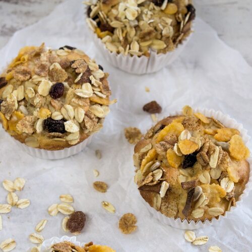 Rezept für Müsli-Muffins mit Birne & Zimt