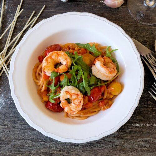 Rezept für Spaghetti mit Paprika, Tomaten & Garnelen