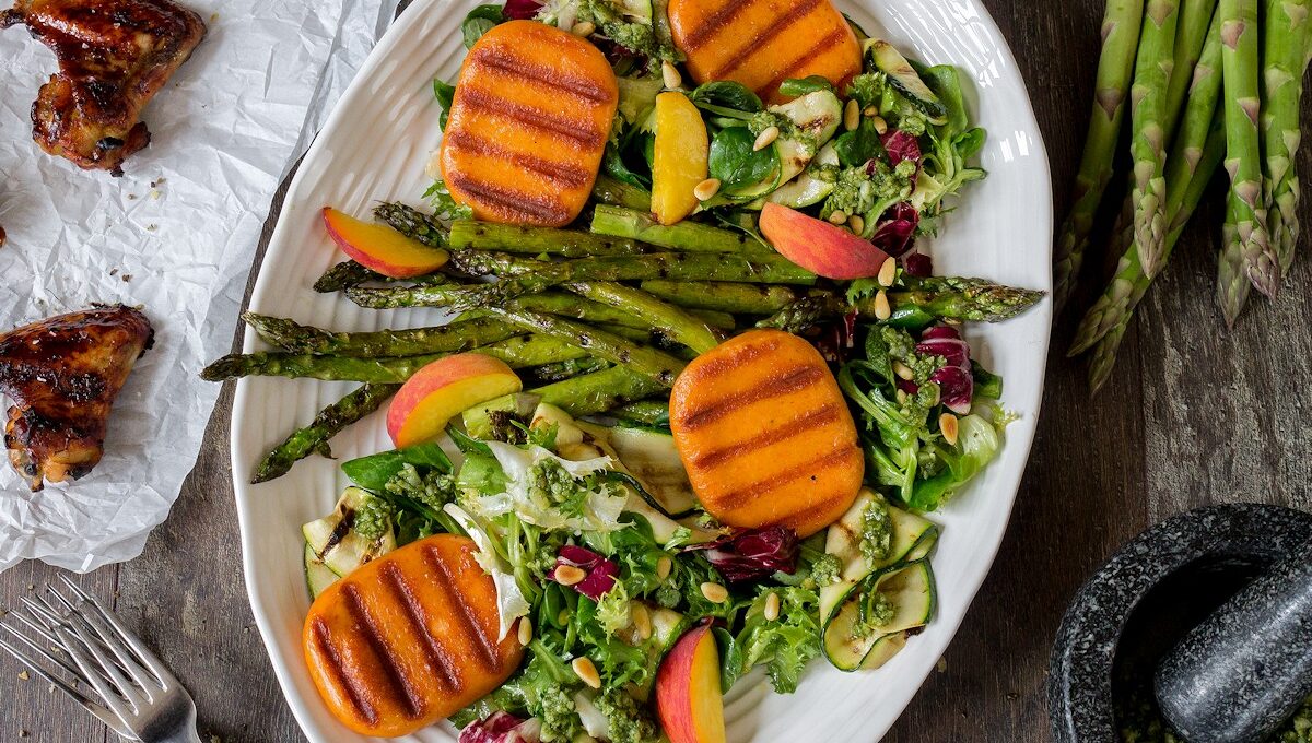 Rezept Spargelsalat mit Pfirsichen und Grill Talern
