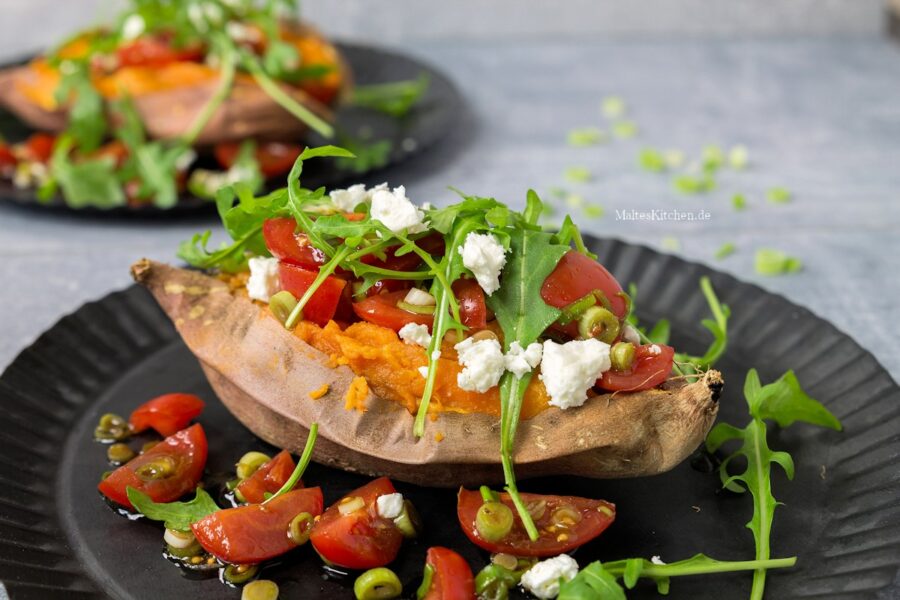 Rezept für Süßkartoffeln mit Tomaten und Feta