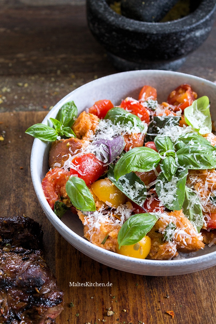 Toskanischer Tomaten-Salat mit Brot
