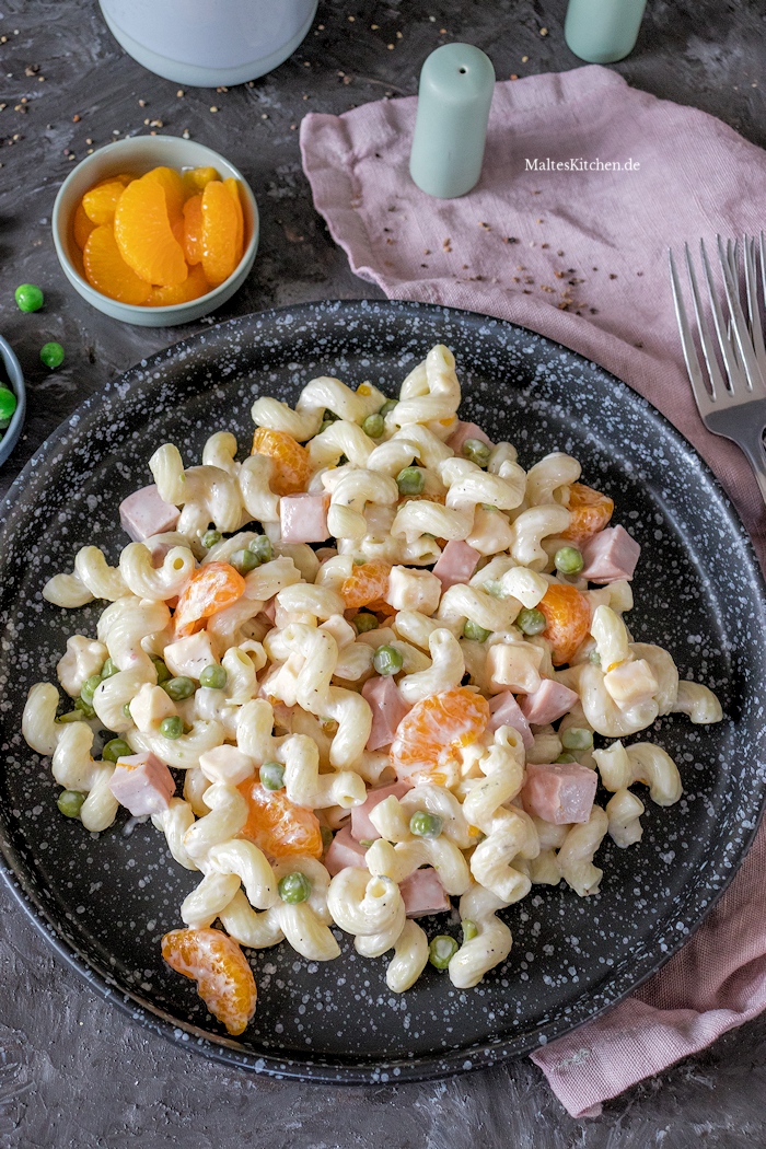 Bunter Nudelsalat wie von Mama