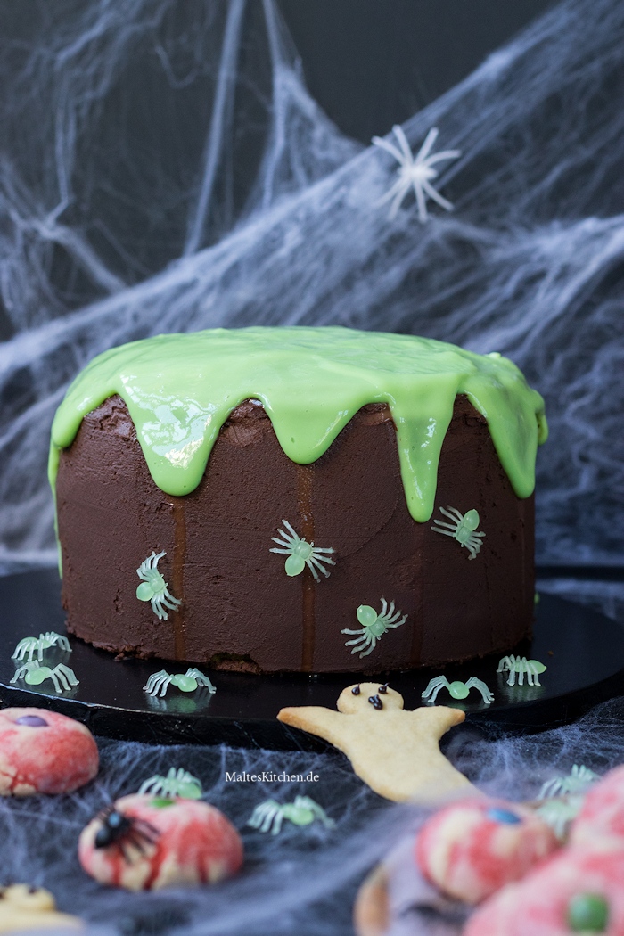 Ekeliger Schleimkuchen für Halloween