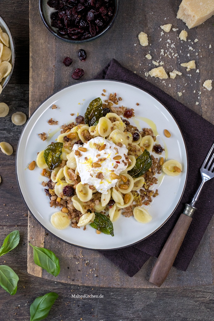 Orecchiette mit geröstetem Blumenkohl