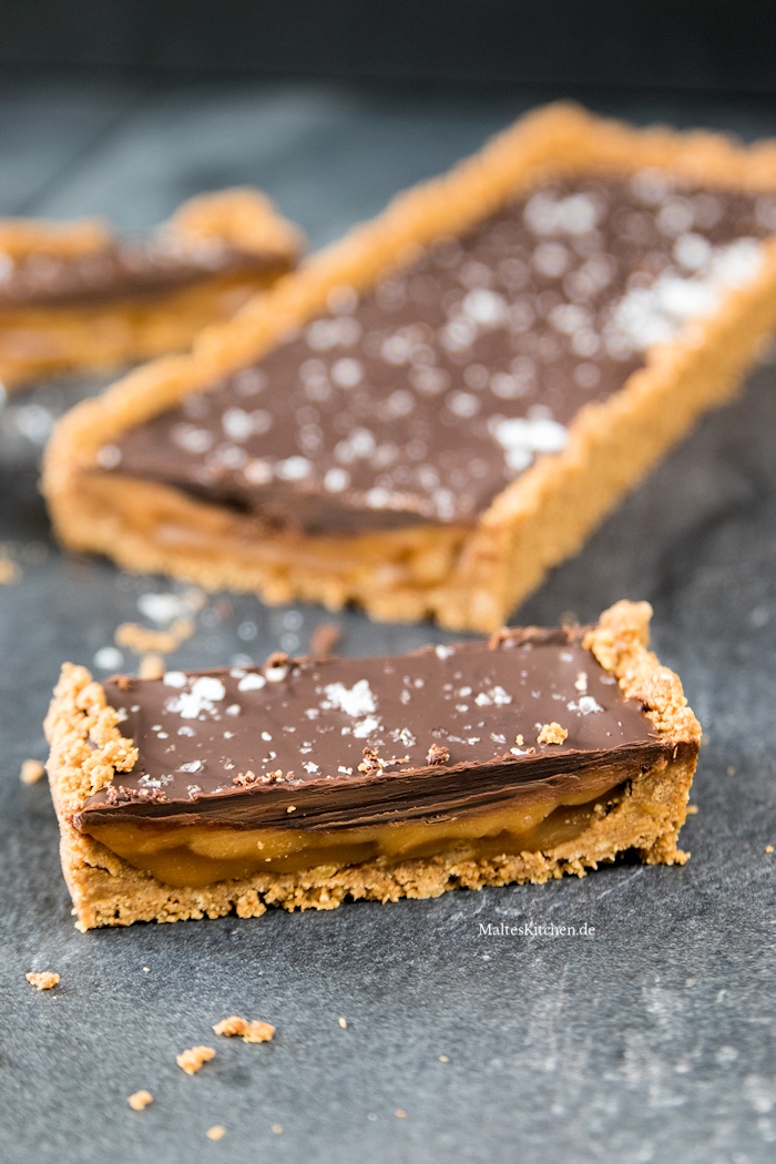 Schokoladentarte mit Keksboden