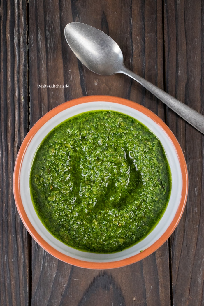 Salsa Verde zur Minestrone