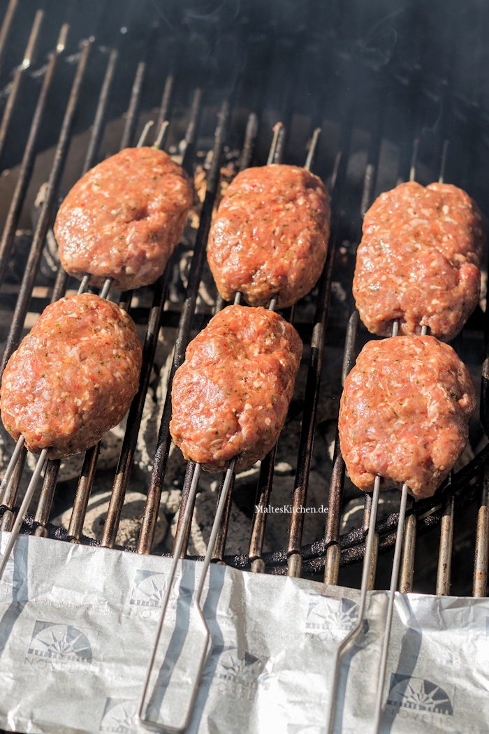 Köfte auf dem Grill