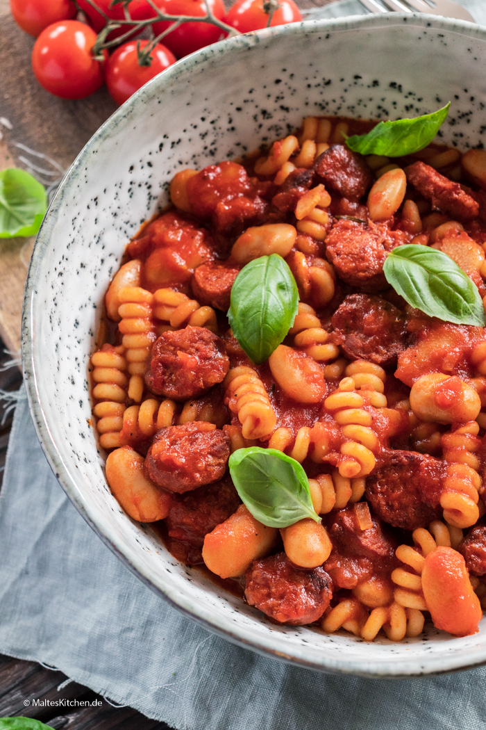 Nudeln mit Chorizo und Bohnen