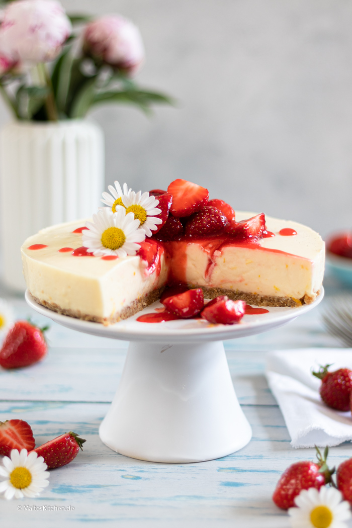 Frischkäse Kuchen mit Erdbeeren