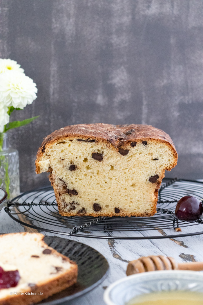 Leckeres Hefebrot mit Schokostückchen