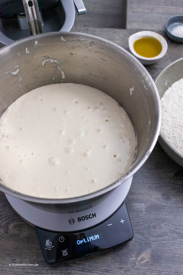 Der Pizzateig in der Bosch OptiMUM