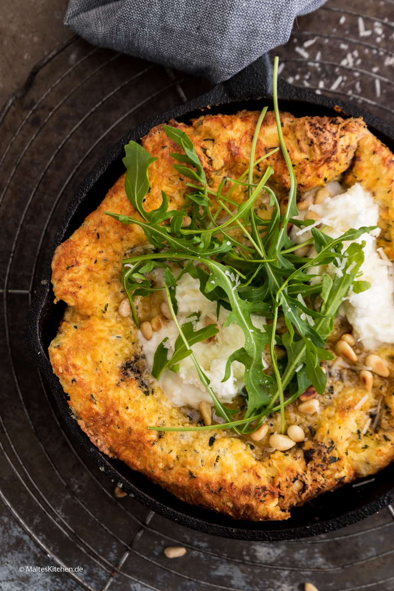 Pfannkuchen Dutch Baby mit Parmesan