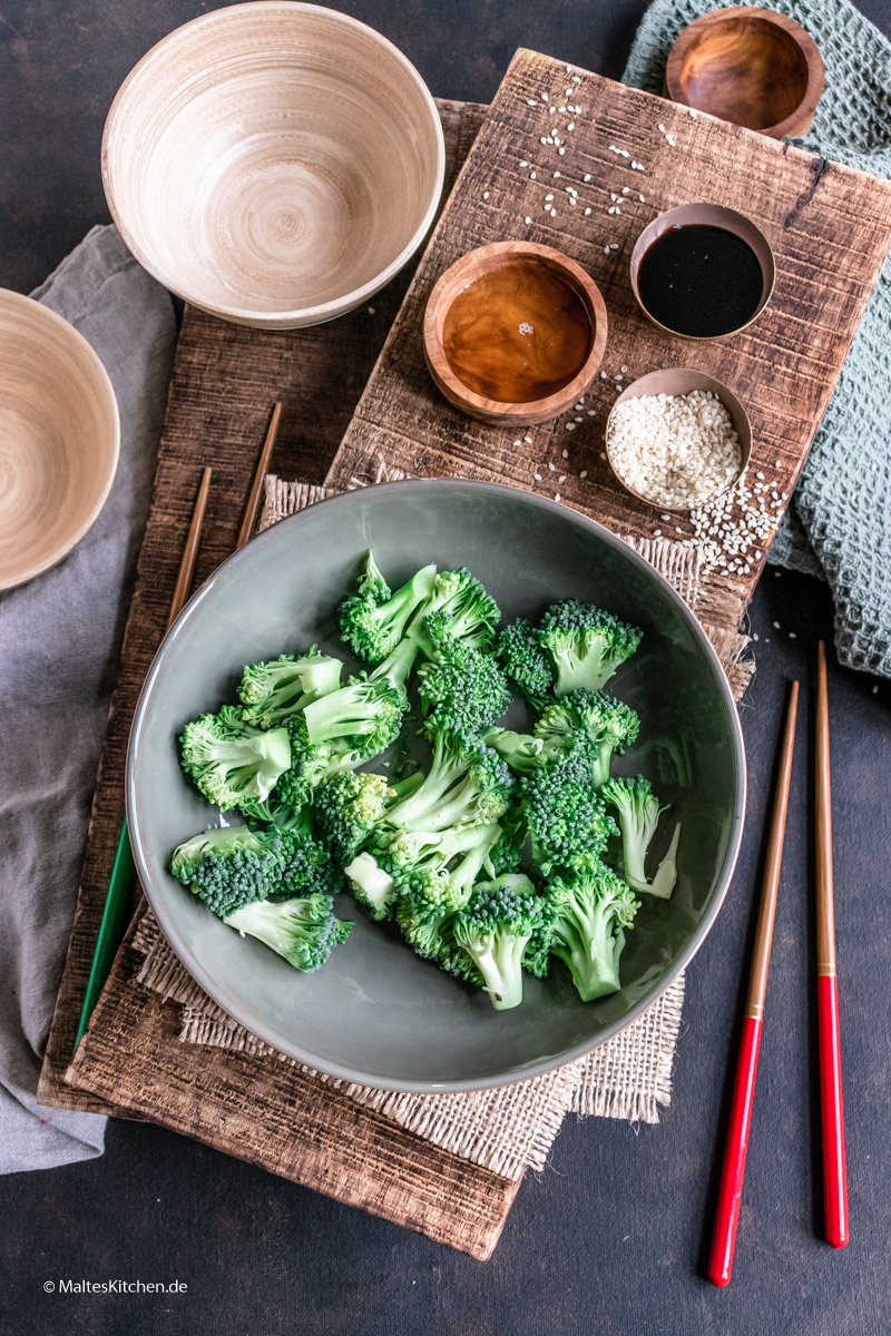 Knackiger Brokkoli aus dem Wok
