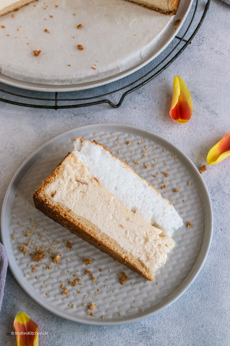 Cremiger Käsekuchen mir Baiserhaube