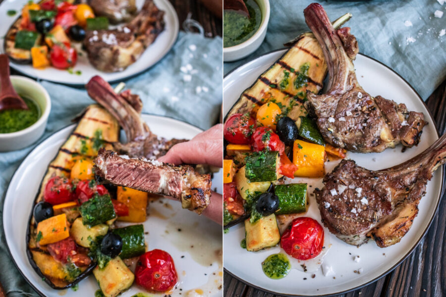 Rezept für rosa gegrillte Lammkotletts auf Tomaten-Auberginen-Salat