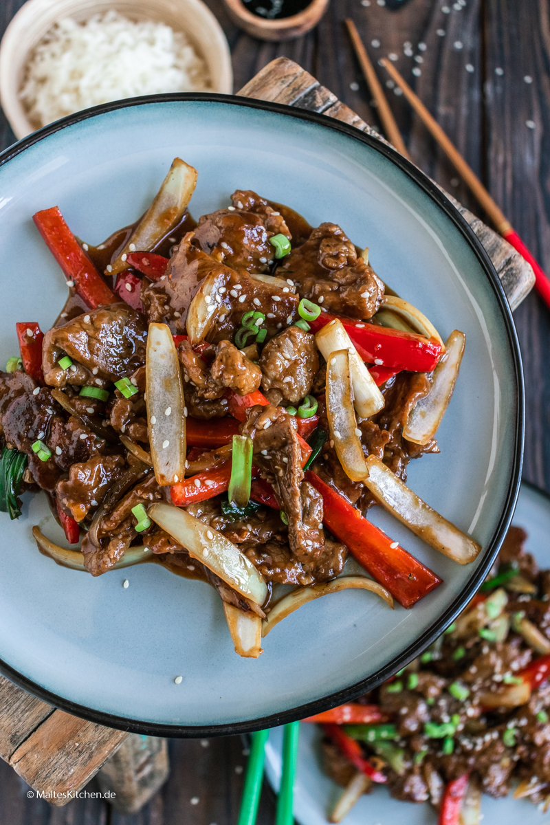 Zartes Rindfleisch in Black Peppersauce