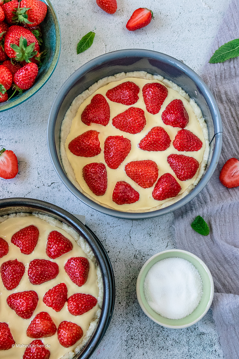 Erdbeeren auf der süßen Pizza