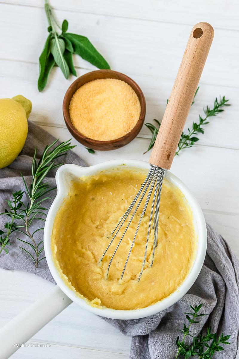 Cremige Polenta mit Parmesan
