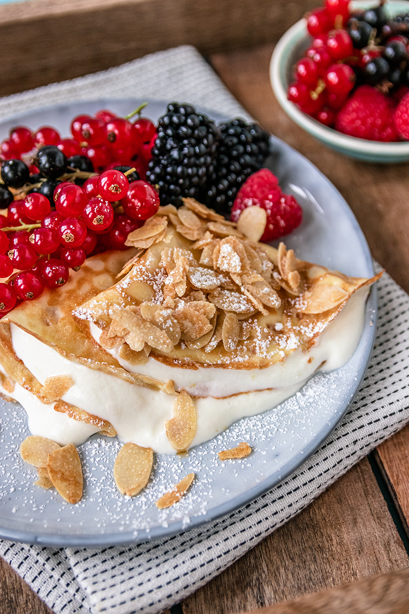 Pfannkuchen mit Mandelkrokant.