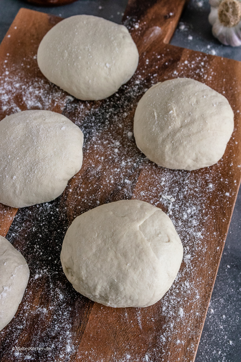 Pizzateig mit langer Gehzeit.