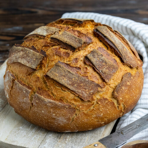 Rezept rustikales Krustenbrot mit Joghurt