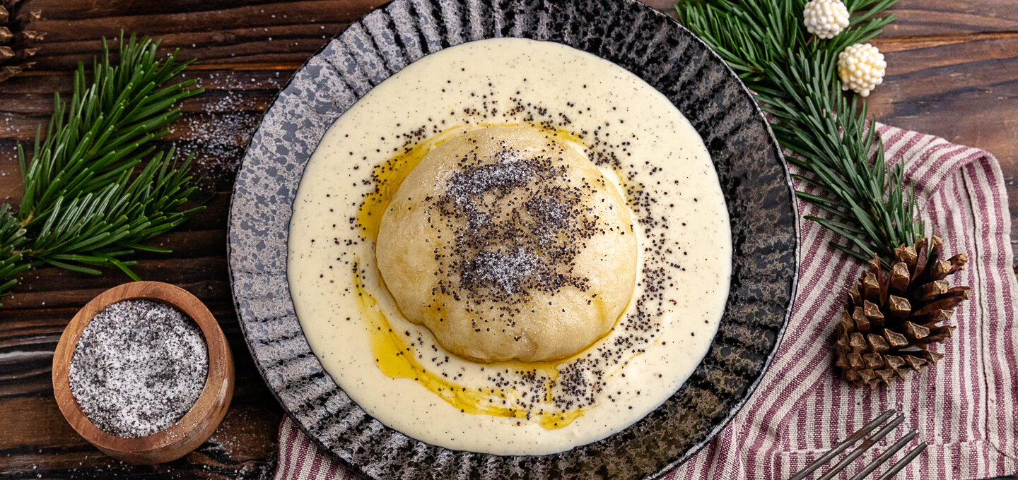 Rezept Germknödel mit Pflaumenmuss und Vanillesauce mit laktosefreier Milch von MinusL