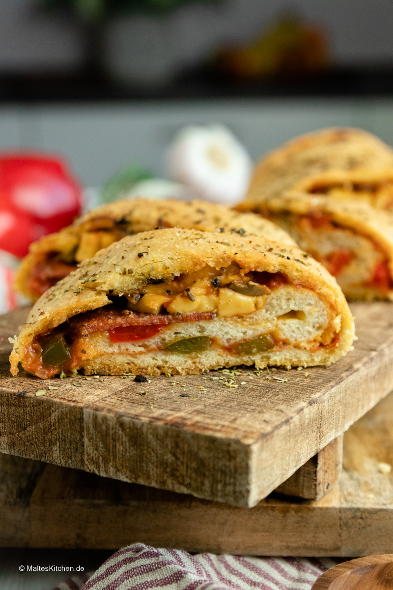 Einfach und lecker. Stromboli mit PICK Salami.