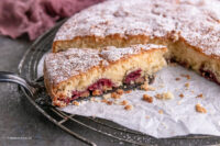 Rezept einfacher Rührkuchen mit Kirschen