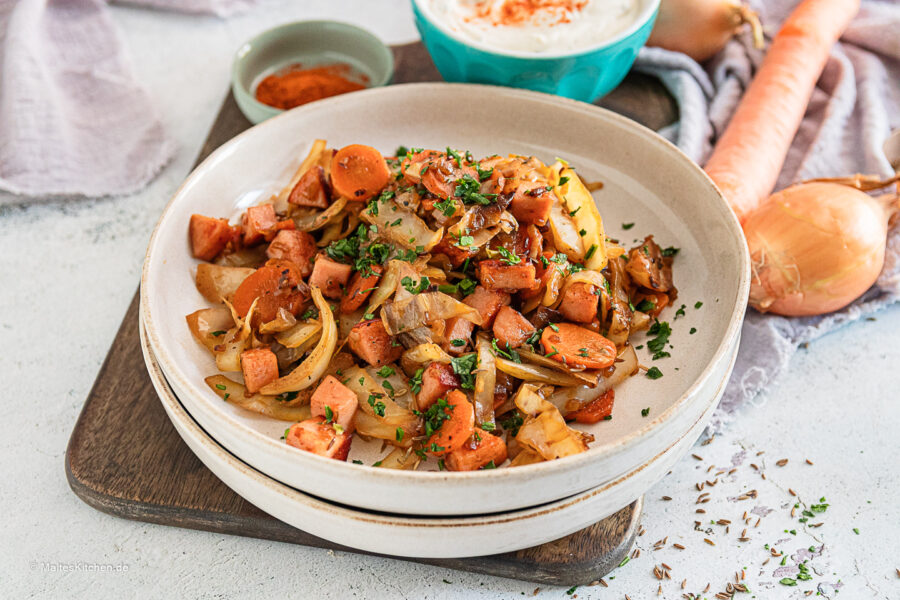 Rezept deftige Kohlpfanne mit Fleischwurst
