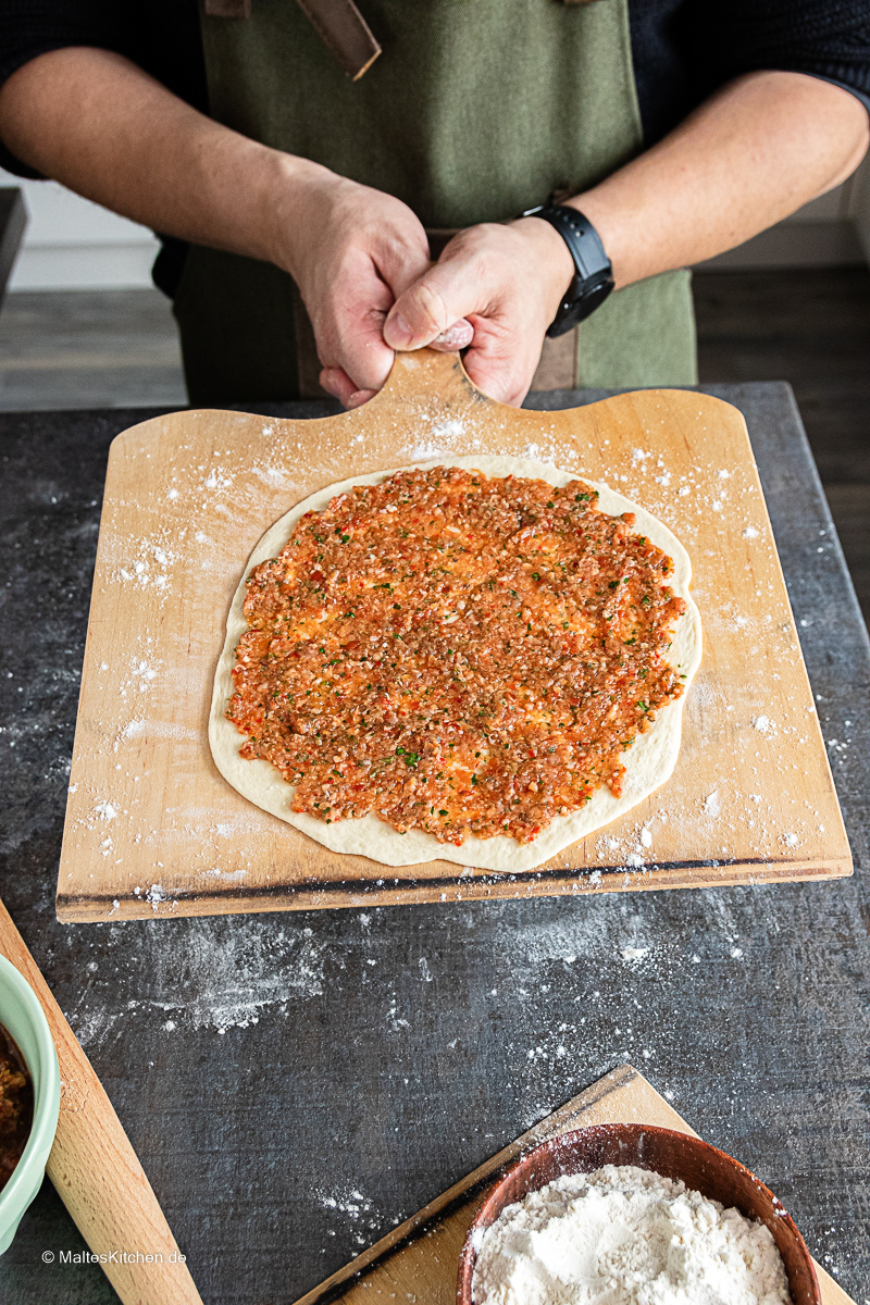 Lahmacun.