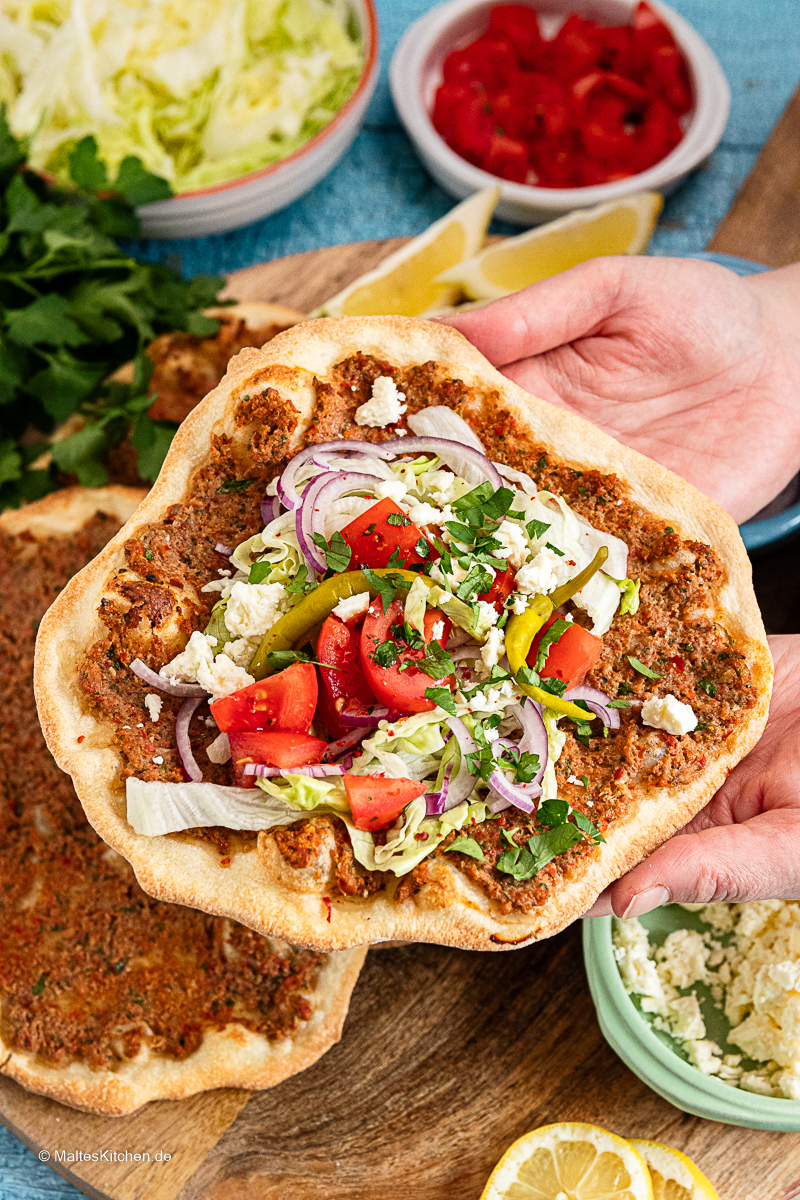 Leckere selbstgemachte Lahmacun.