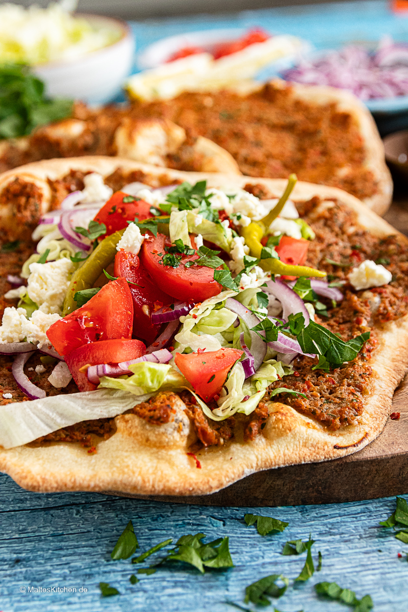 Lahmacun selbstgemacht.
