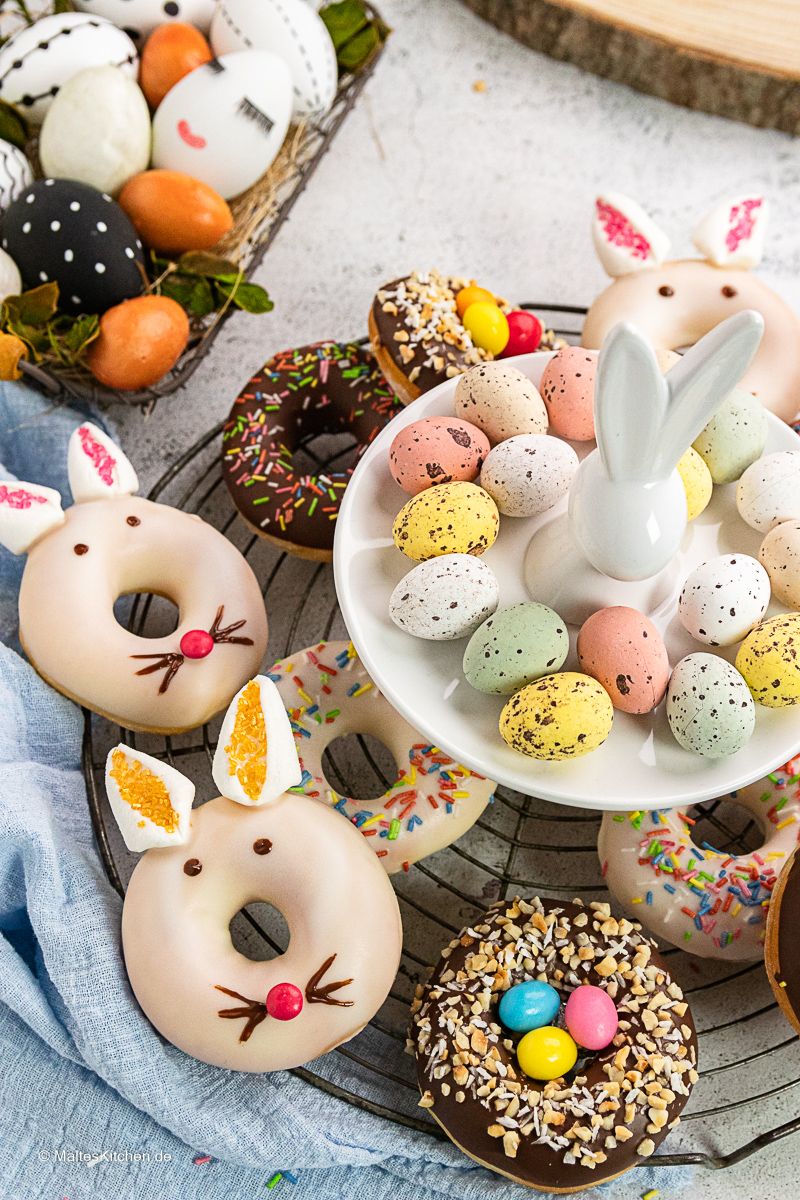 Super tolle Donuts zu Ostern aus dem Aitfryer XXL.