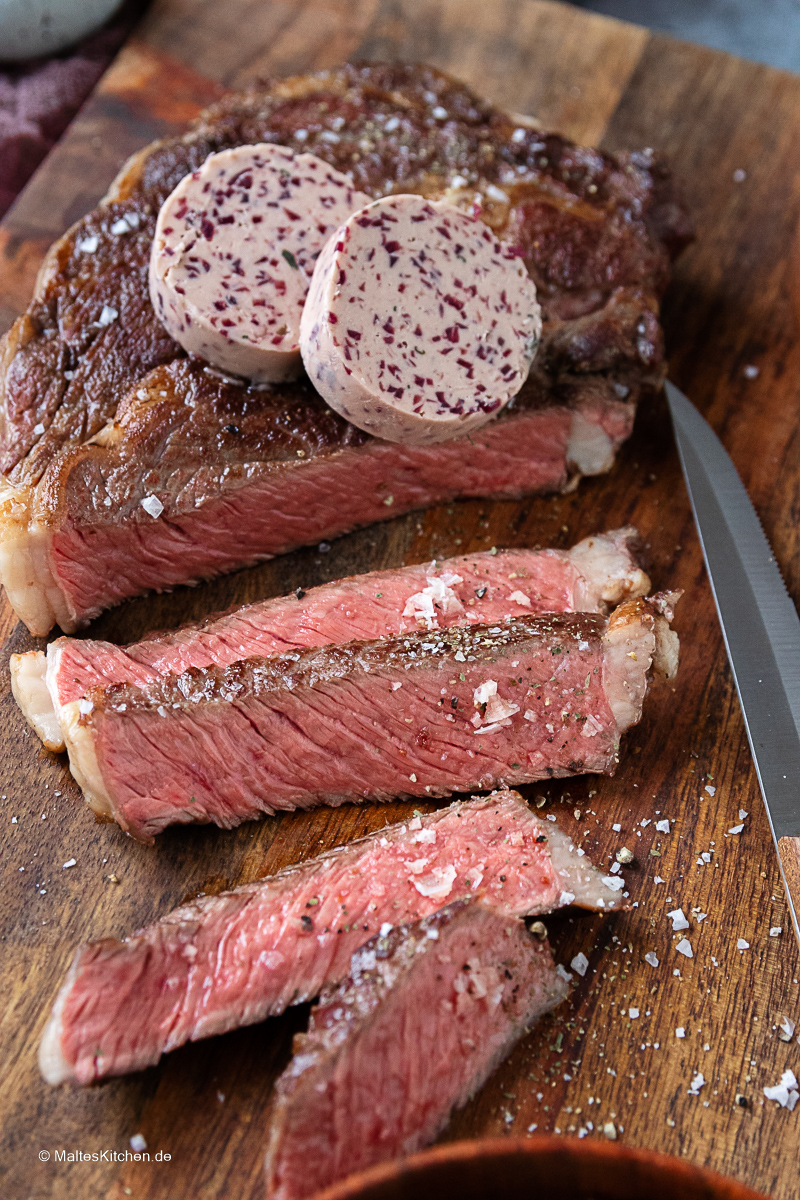 Entrecôte mit Grillbutter