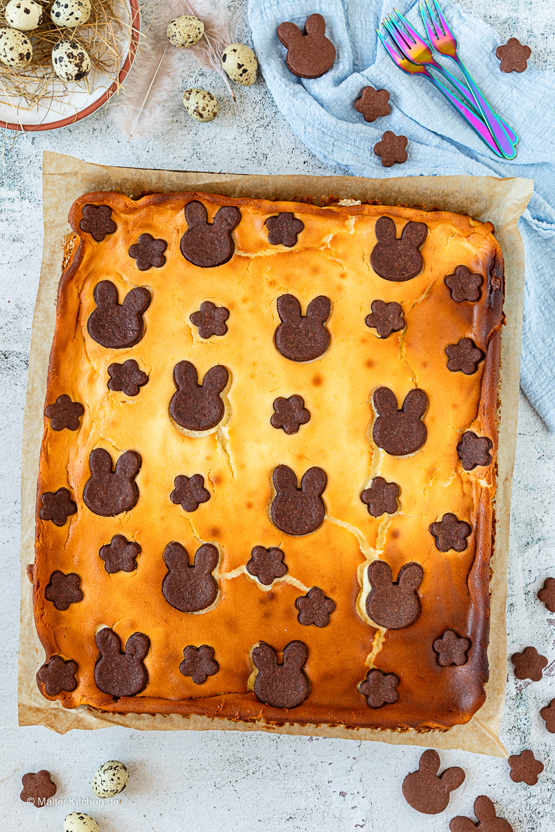 Russischer Zupfkuchen mit Ostermotiv.